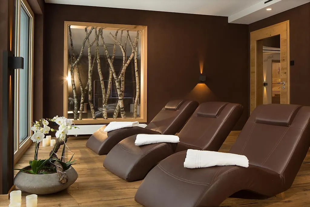 Viktoria Ferienhaus: Family Wellness Retreat with 4-Star Amenities Oberstdorf 4*,  Germany