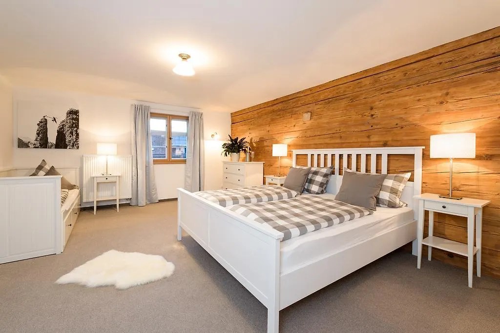 Holiday home Viktoria Ferienhaus: Family Wellness Retreat with 4-Star Amenities Oberstdorf