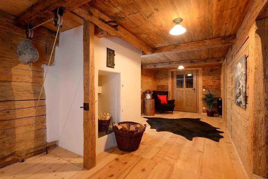 Holiday home Viktoria Ferienhaus: Family Wellness Retreat with 4-Star Amenities Oberstdorf