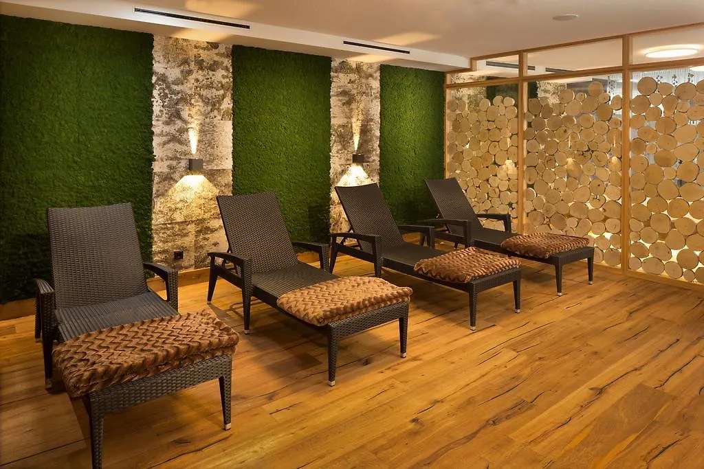 Viktoria Ferienhaus: Family Wellness Retreat with 4-Star Amenities Oberstdorf Germany
